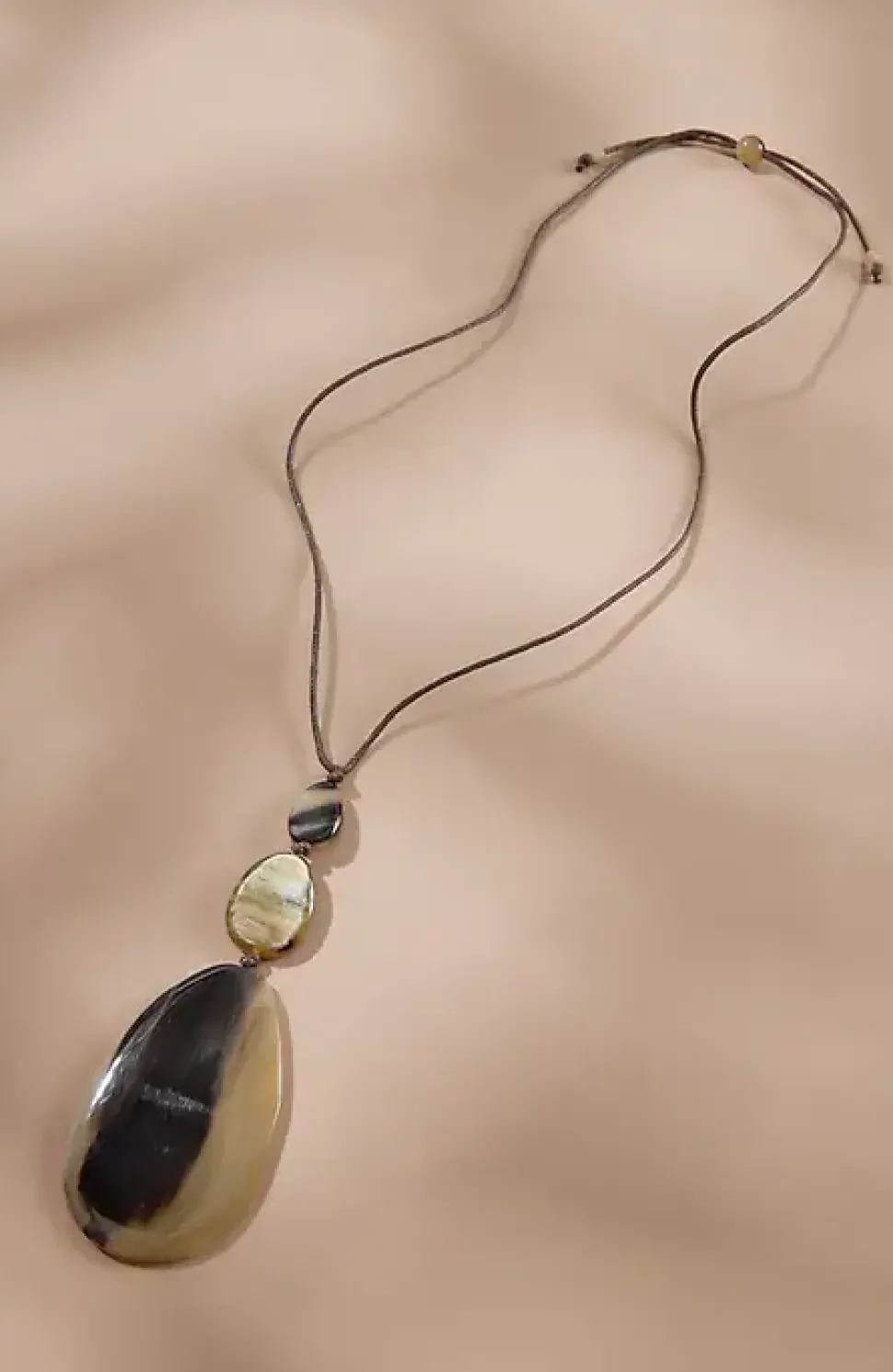 Blissful Rays Horn Pendant Necklace | Jjill