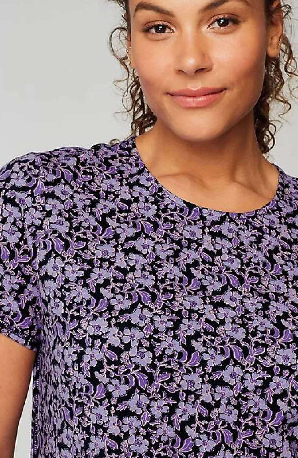Fit Progress Pima-Stretch Shirttail Tee| Jjill